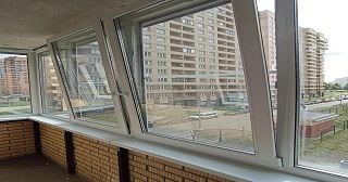 Остекление балкона Березники цена от 9820 руб. м/п. за 50 часов